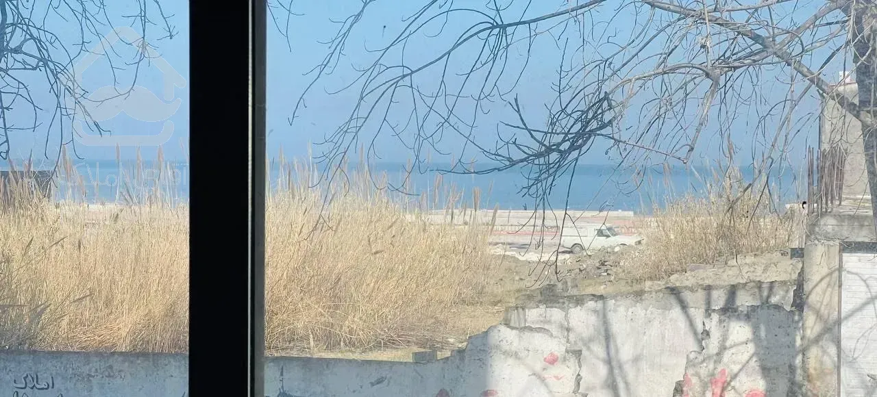 اپارتمان ۷۳متری ویو دریا ۵۰متری ساحل زیر قیمت