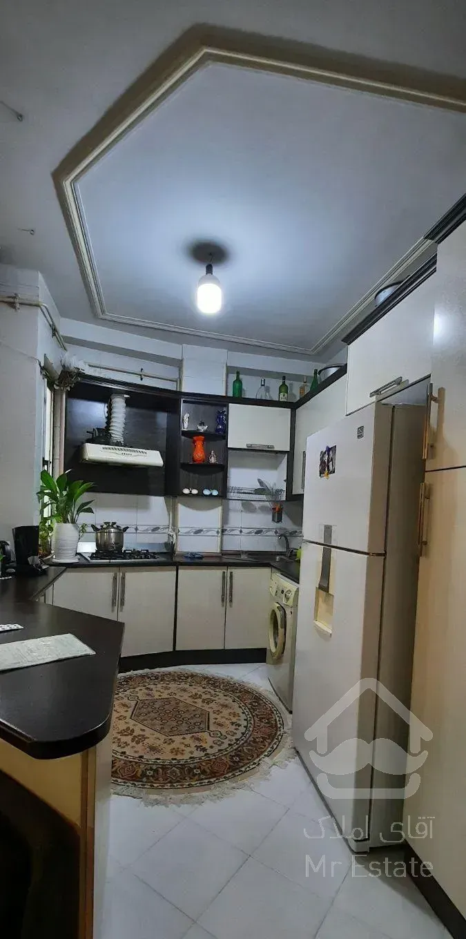 آپارتمان ۷۵ متری سندملک خیابان بازار