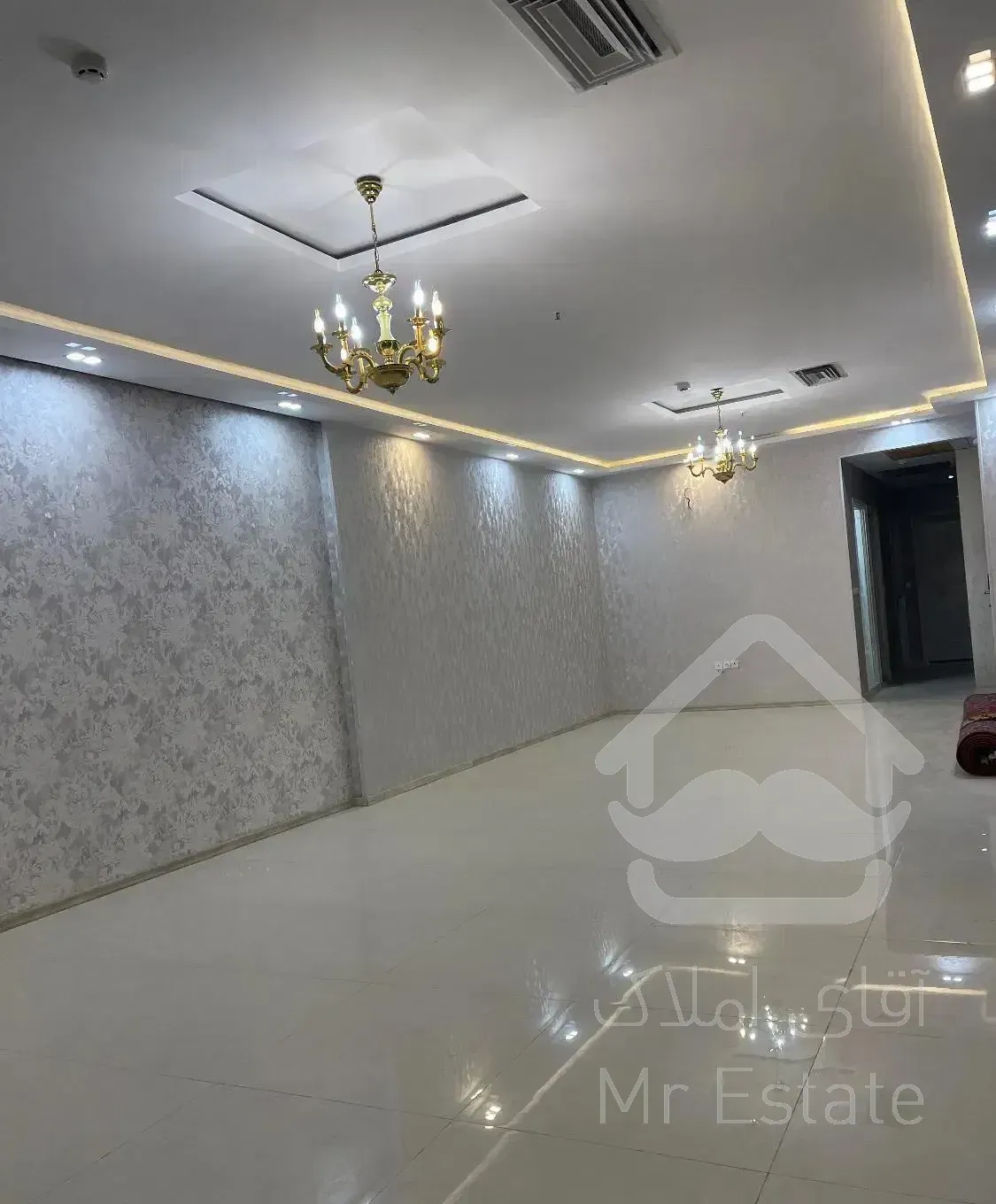 160متر دانش آموز (قبل فرهنگ )۵سال ساخت