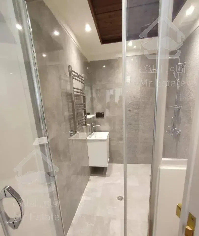 آپارتمان ۲۱۰متر ۳خواب تک واحدی