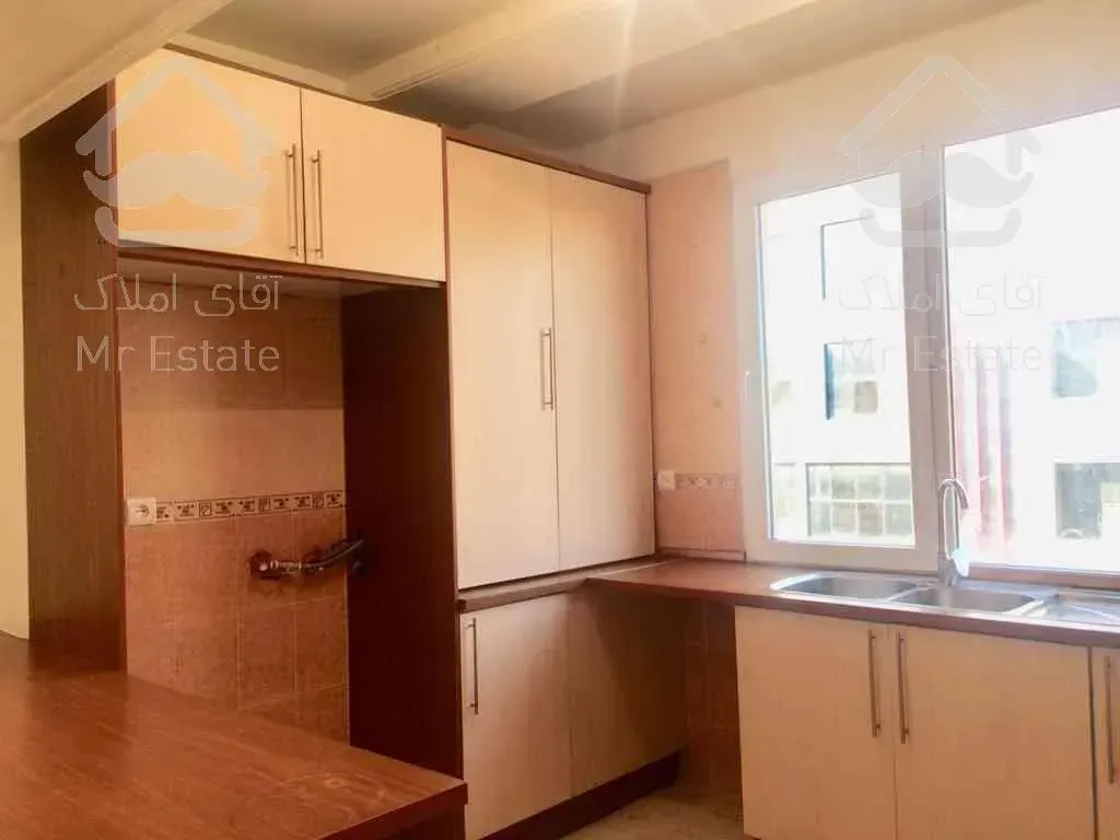 خرید و فروش اپارتمان مسکونی 100متری در بلوار فردوس