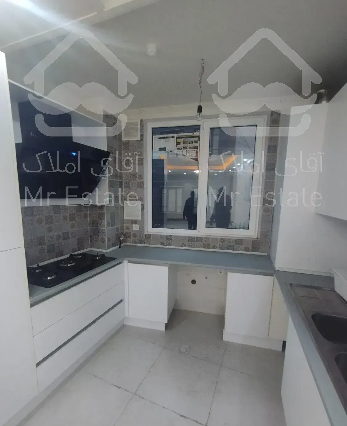 ۵۰متر/امام خمینی جیحون/طبقه اول/