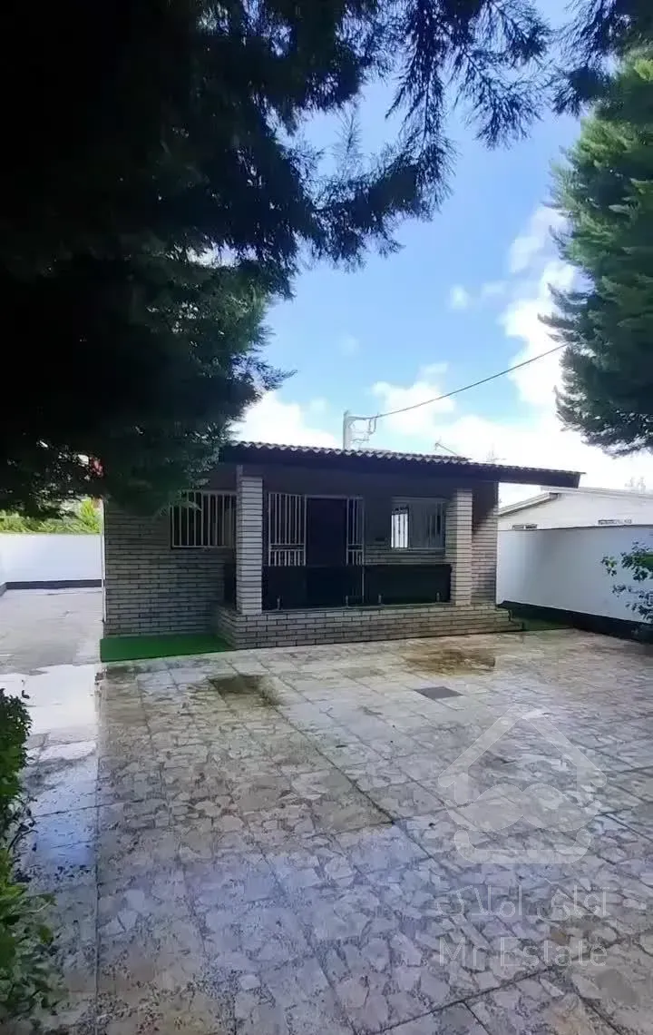 ویلاباغ ویوآزاد۲۷۰متری شهرک توریستی تاپ لوکیشنن