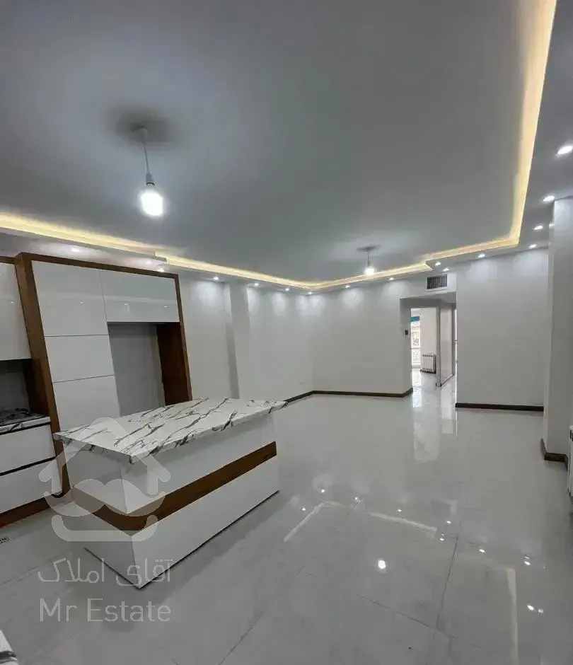 ۶۲متر۲خواب*فول امکانات*تخلیه(املاک بزرگ آکو)