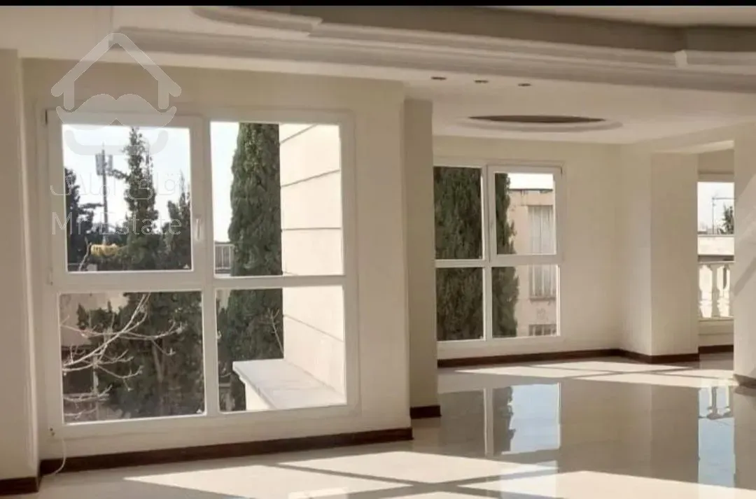 آپارتمان220متر/3خواب/2برنور/2p/مشتاق