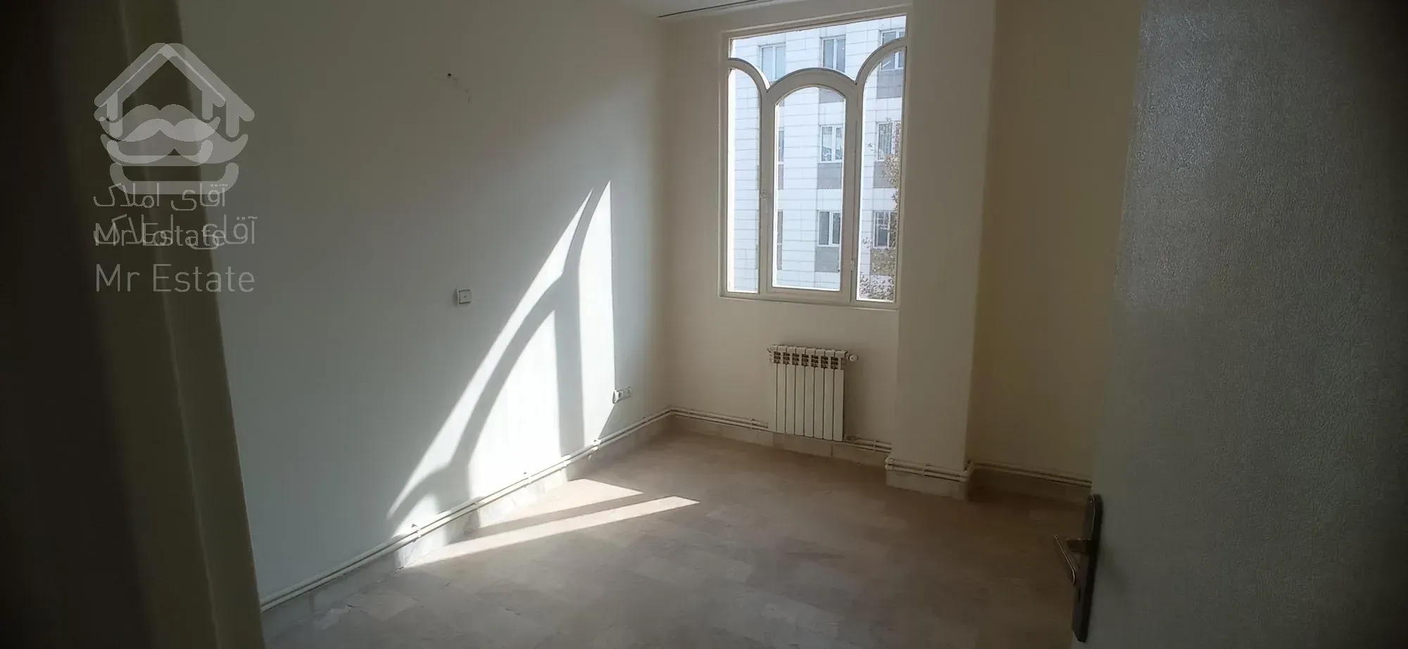 آپارتمان ۸۱ متری دو خواب