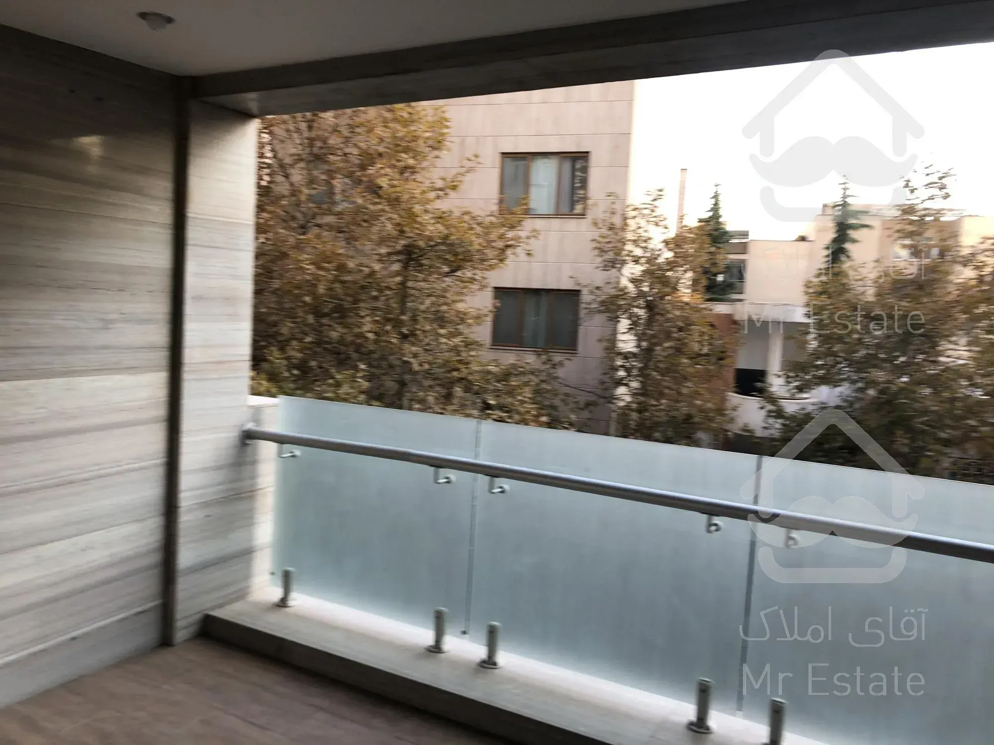 رهن و اجاره آپارتمان ۳۰۰ متری ۴ خوابه فرمانیه فول تک واحدی