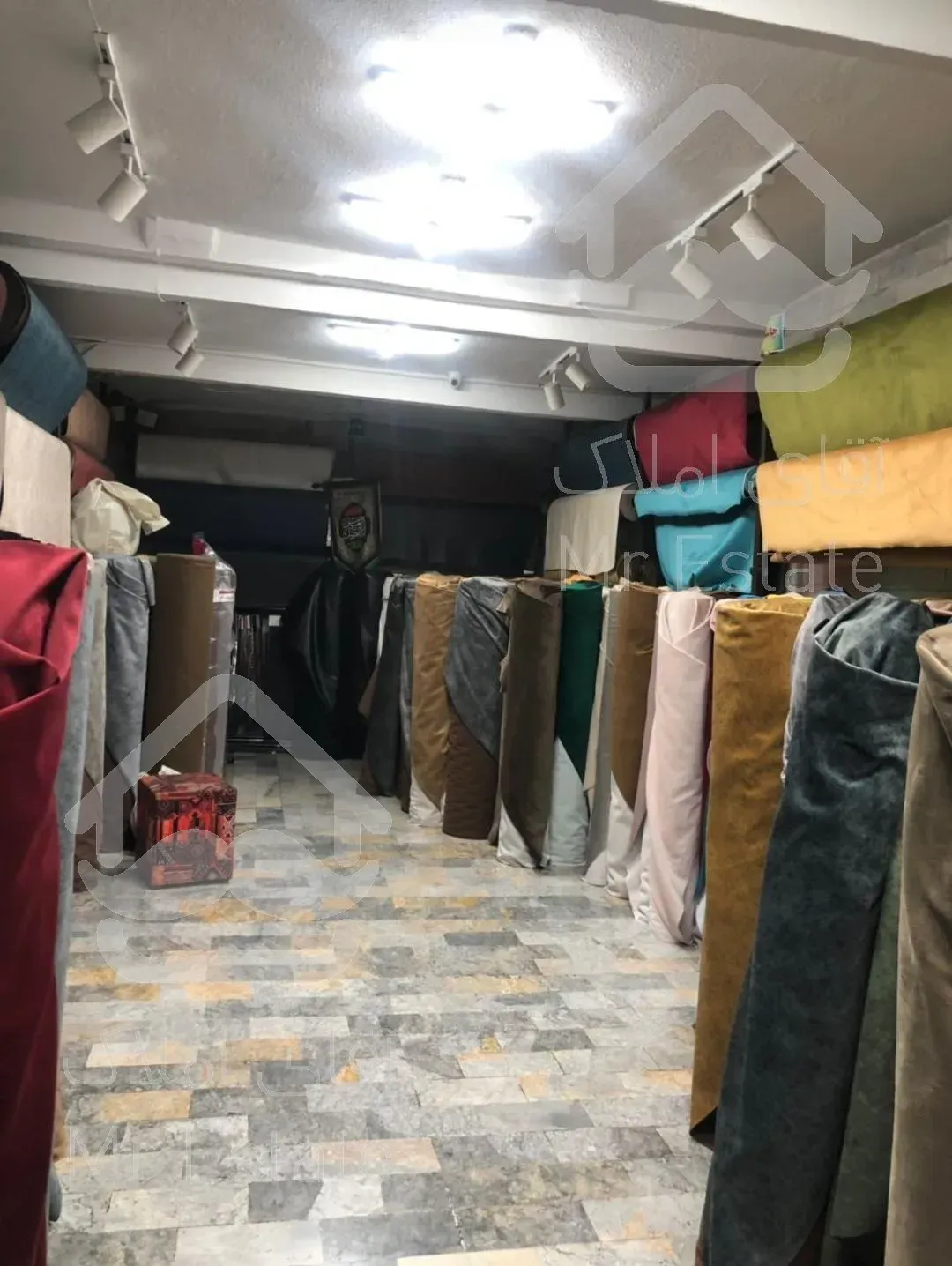 فروش ملک تجاری،بازارمبل یافت آباد