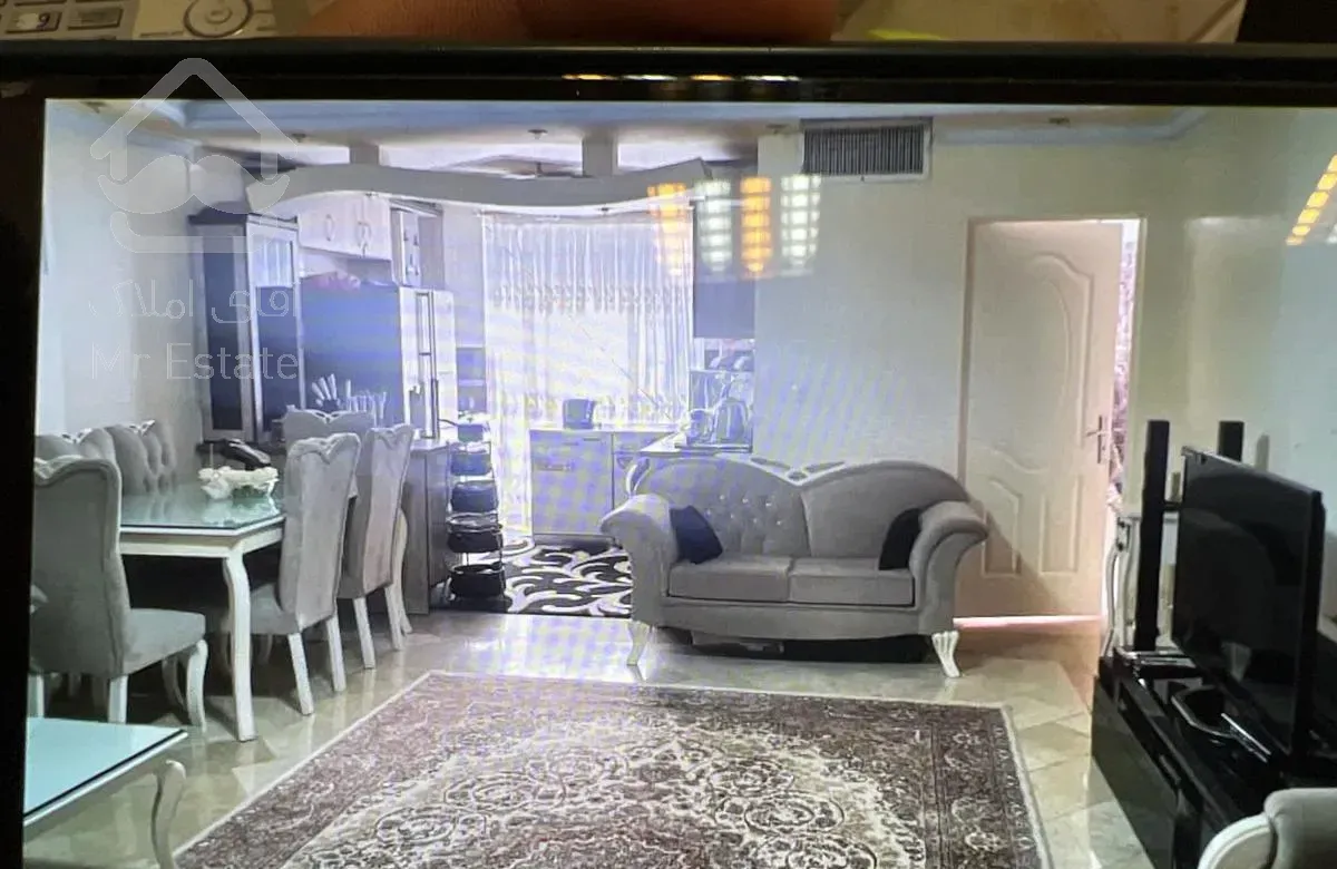 اپارتمان۶۹متری داخل شهرک شاهد