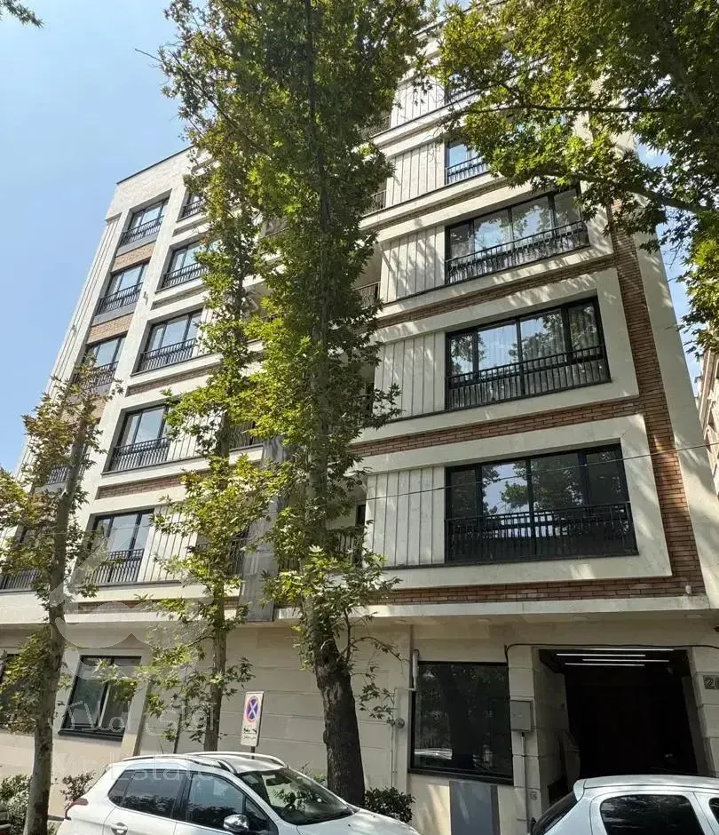 ۲۱۵ چهار خواب ۳ پارکینگ شیراز شیخ بهائی شمالی