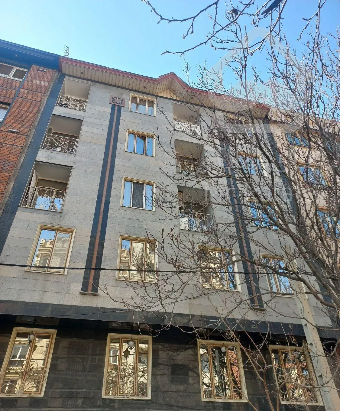 ۶۵ متر فول امکانات کوچه۲۳۲ استخر