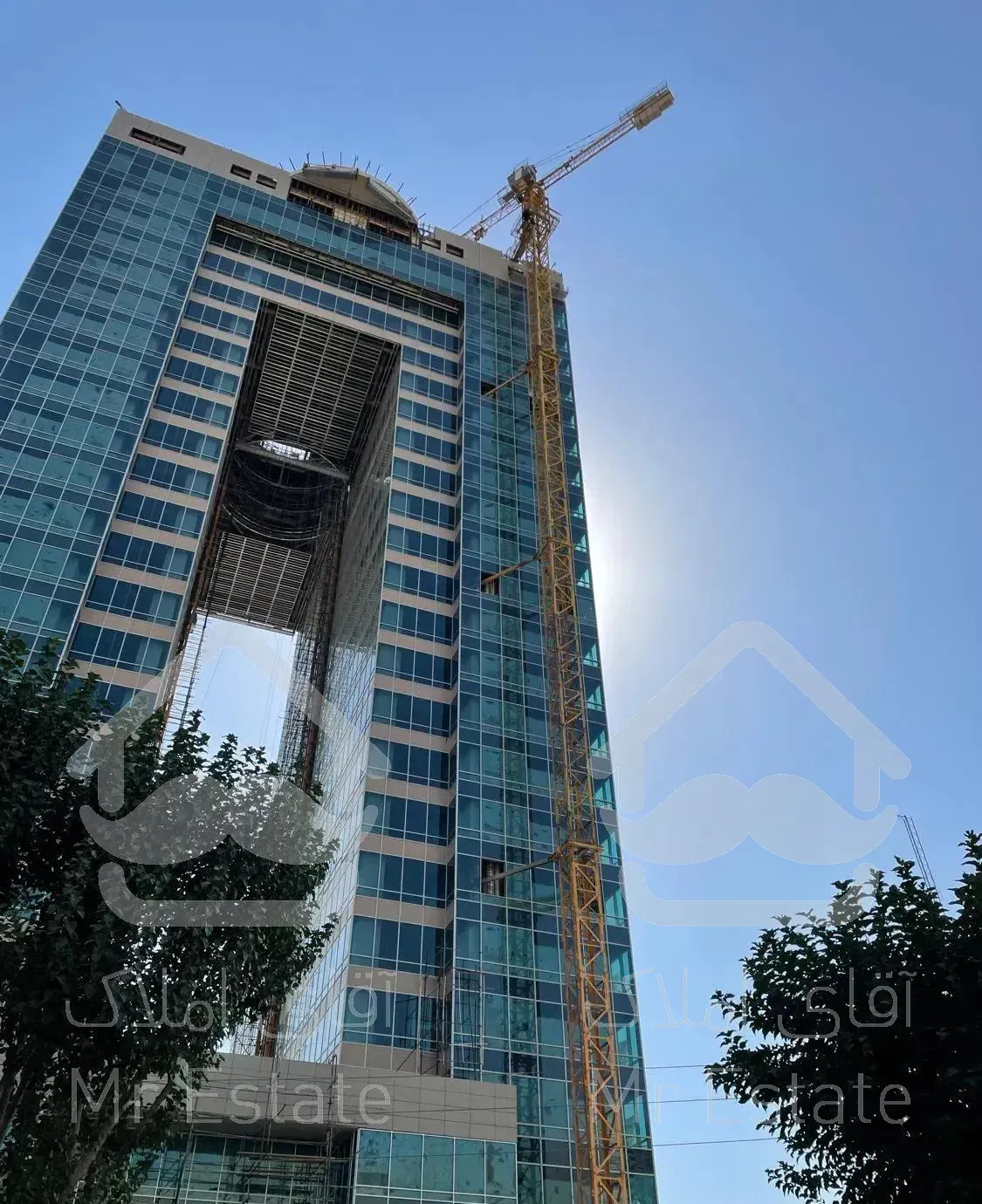 مغازه ۱۵متری بام لند