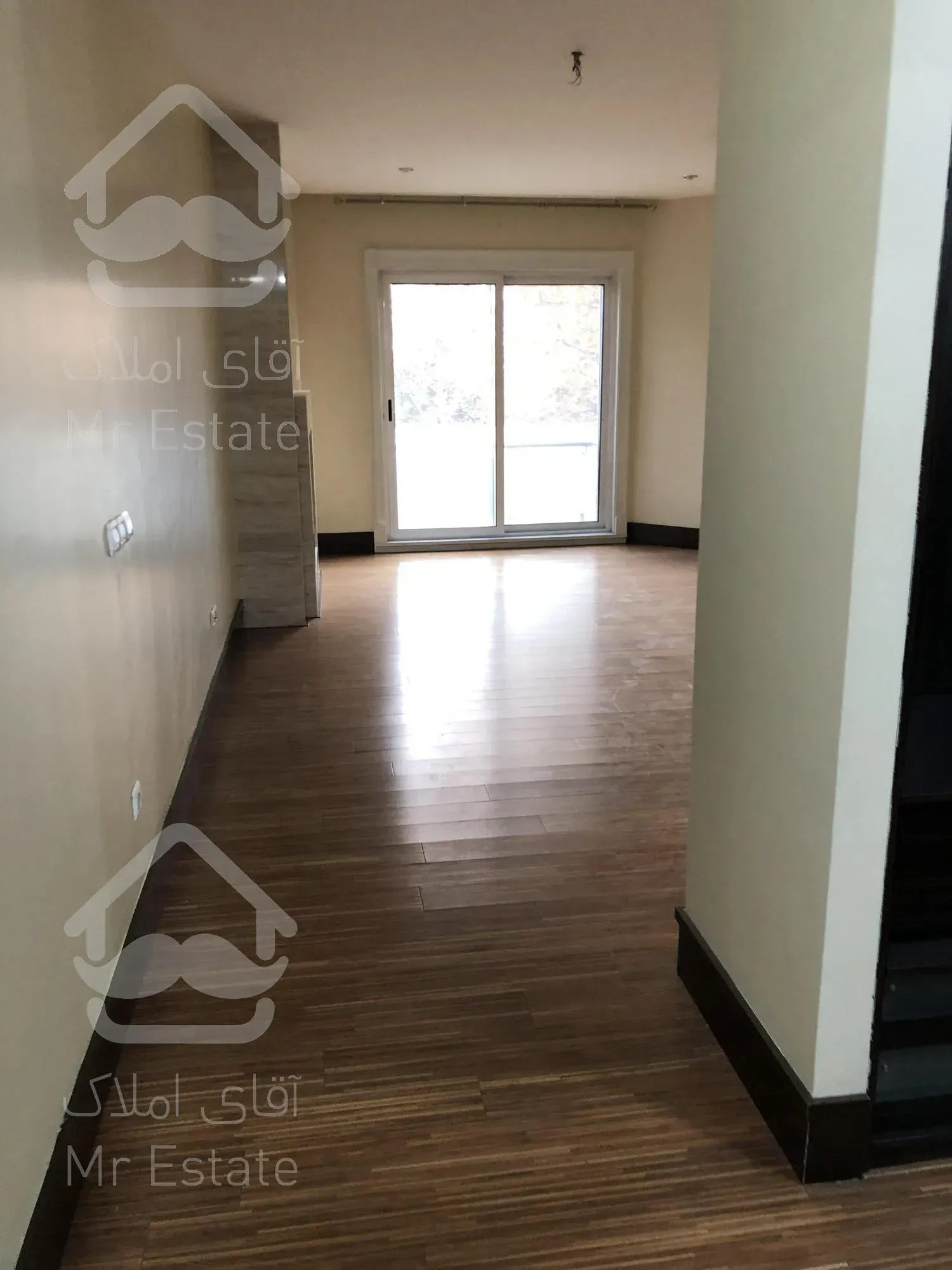 رهن و اجاره آپارتمان ۳۰۰ متری ۴ خوابه نیاوران فول