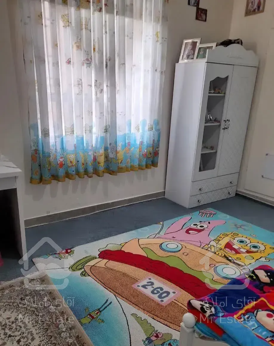 واحد 63 متری *طبقه اول *سند تک برگ