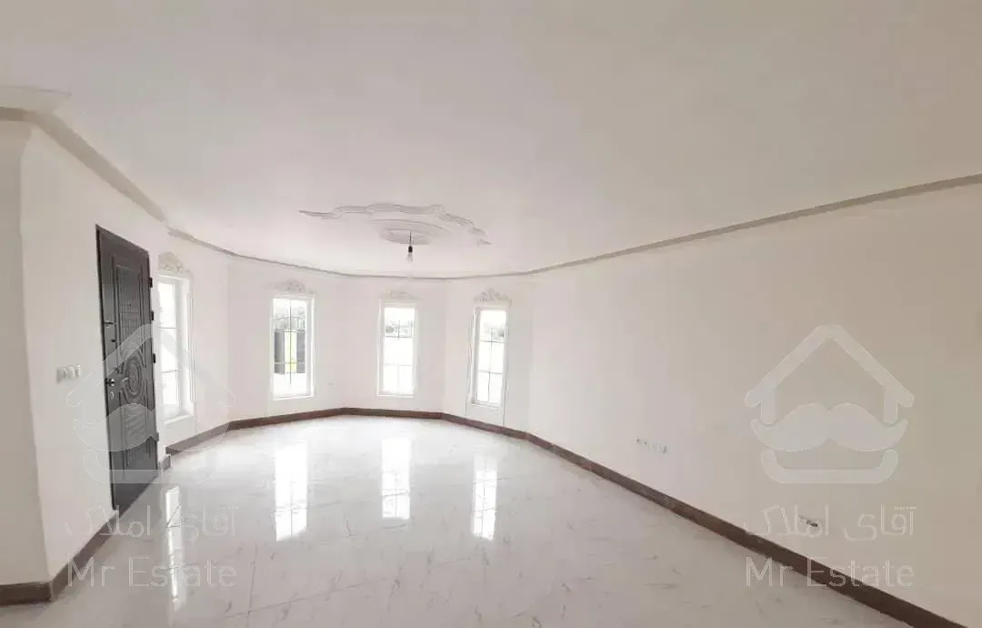 ویلای ۲۵۰ متری ۵ کیلومتری ساحل زیبا کنار