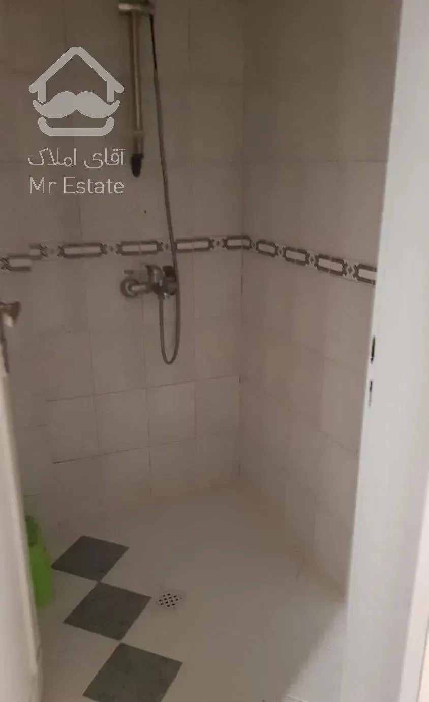 آپارتمان ۵۵ متری یک خواب ط سوم  شیک و تمیز