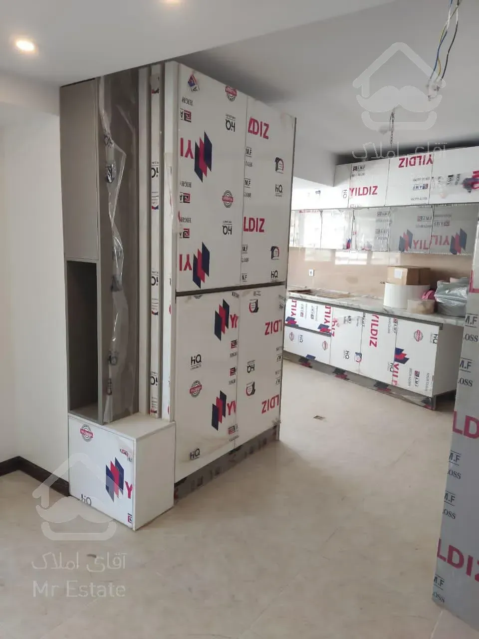 ۱۸۰ متری ط ۲۱ برج G4