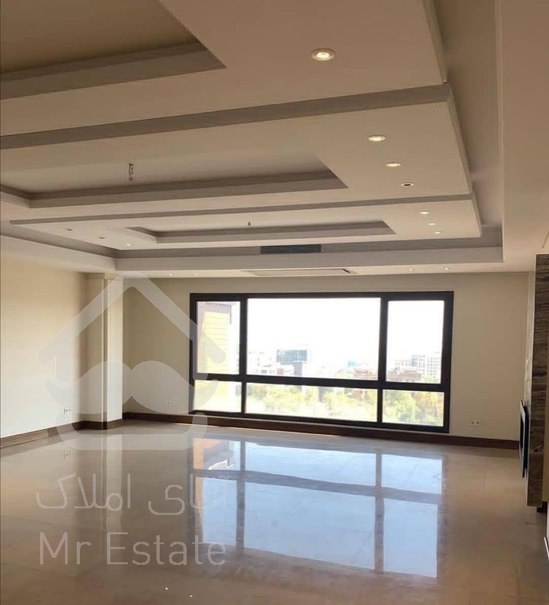 138متر3خواب/کم واحد/2پارکینگ/رو به آفتاب