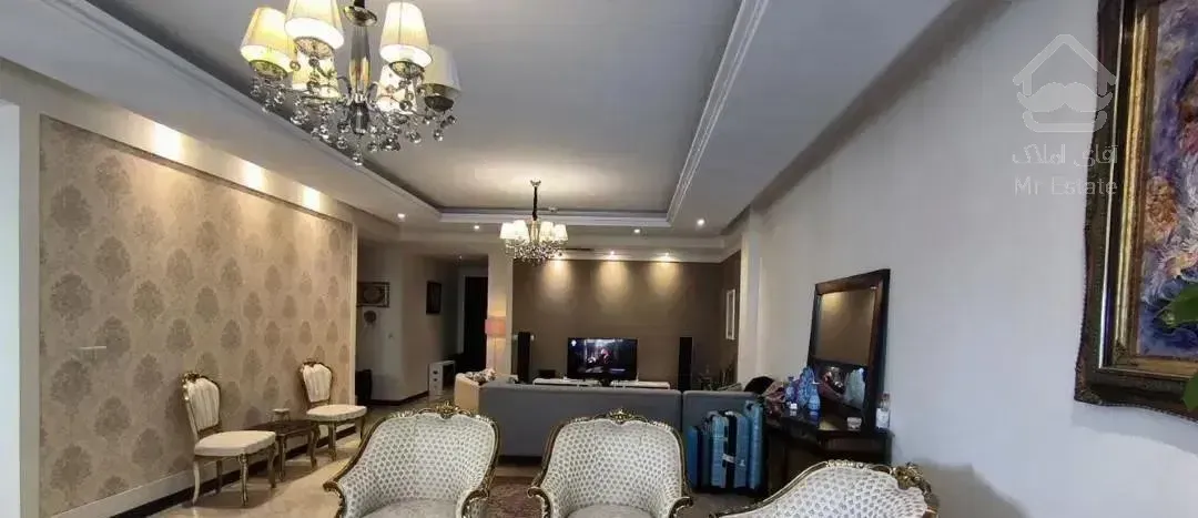 فروش آپارتمان ۱۴۰ متری دو خواب اندرزگو