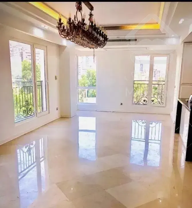 آپارتمان ۶۳متر تک‌ خواب فول امکانات سالن غرق نور