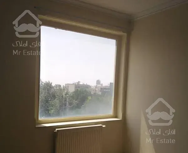 ۸۵مترطبقه دوم با پارکینگ سعادت آباد.بلوار شهرداری.