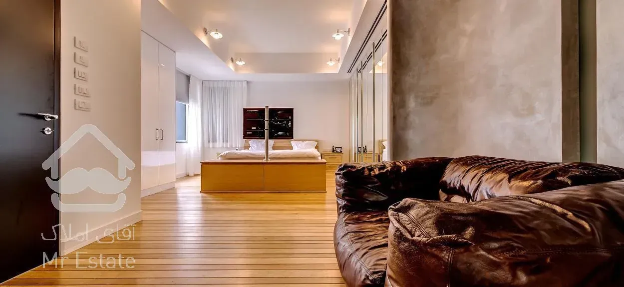 زعفرانیه، ۸۴۰ متر ویلای مدرن