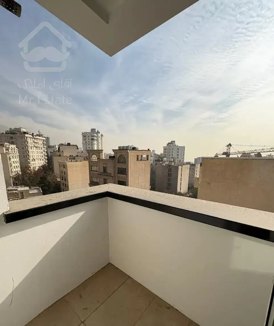 نیاوران،۱۵۰ متر،۳ خواب غرق در نور