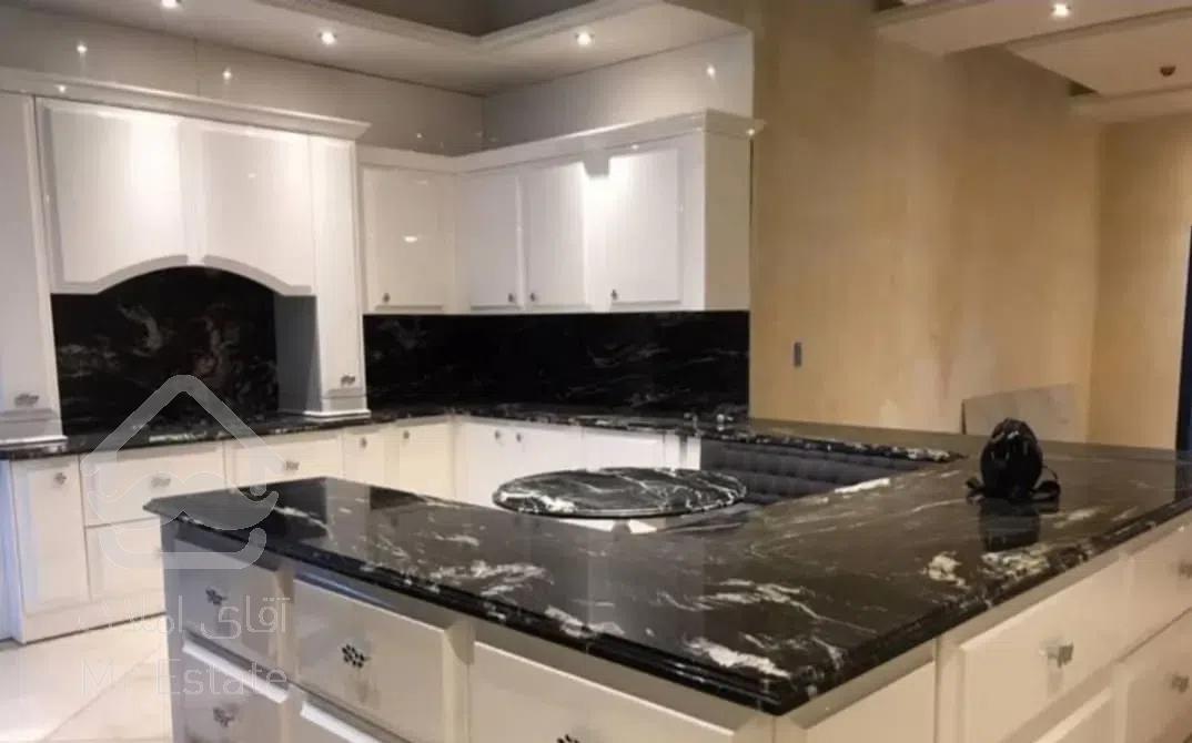 گلستان شمالی ۳۰۰ متر ۴خوابه شیک