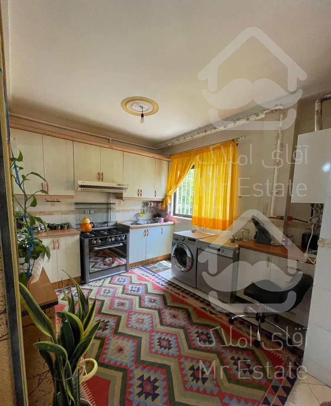 اپارتمان۱۲۵متری/۳خوابه/بلوارکریمی