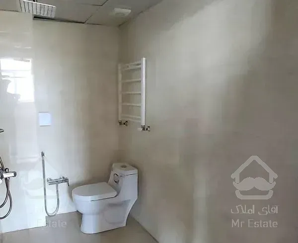 رهن و اجاره ۱۳۵ متری . فول امکانات شهران