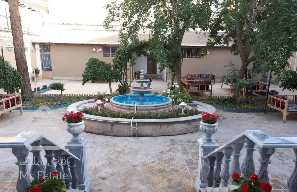 اقامتگاه بوم گردی هتل سوییت مرکز شهر میدان امام