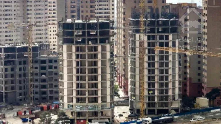 فرصتی استثنایی پیش فروش واحد۱۲۴ متری چیتگر  برج مدرن و مجهز اکازیون سند تک برگ