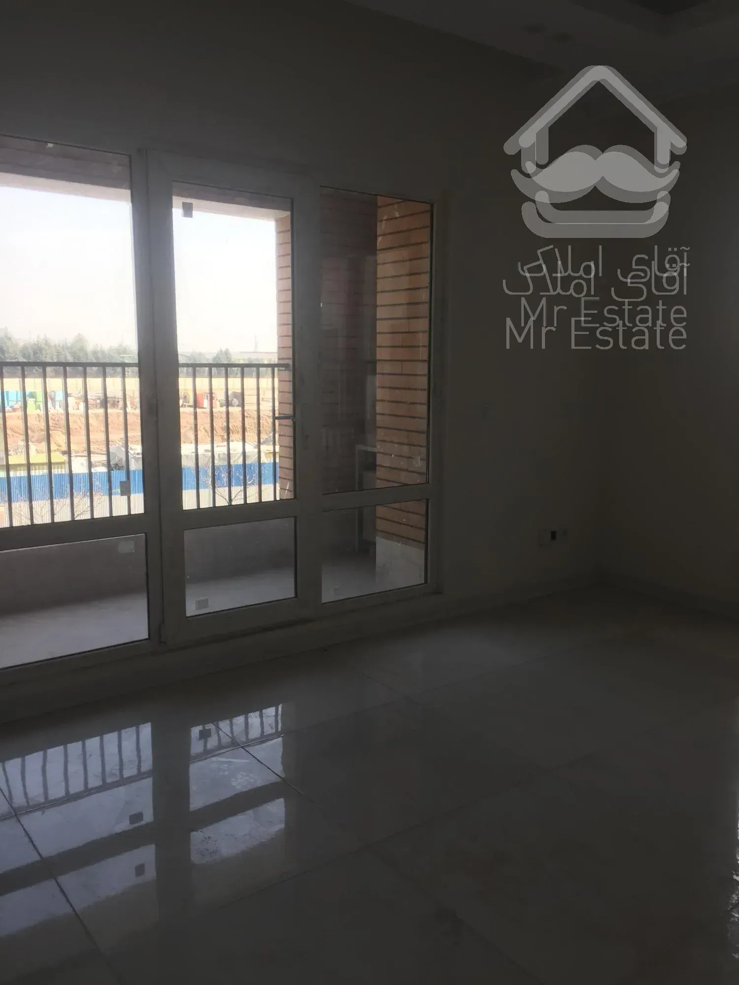 خرید واحد ۵۰ متری اقساطی ویو ابدی چیتگر