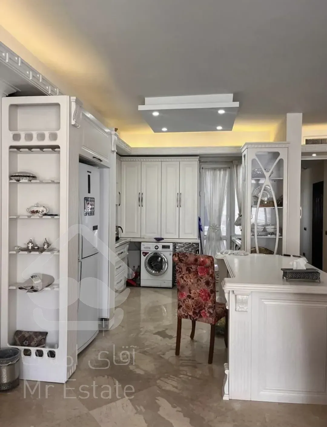 رهن‌واجاره اپارتمان۱۱۹متری ۲ خواب فول امکانات شهران شمالی