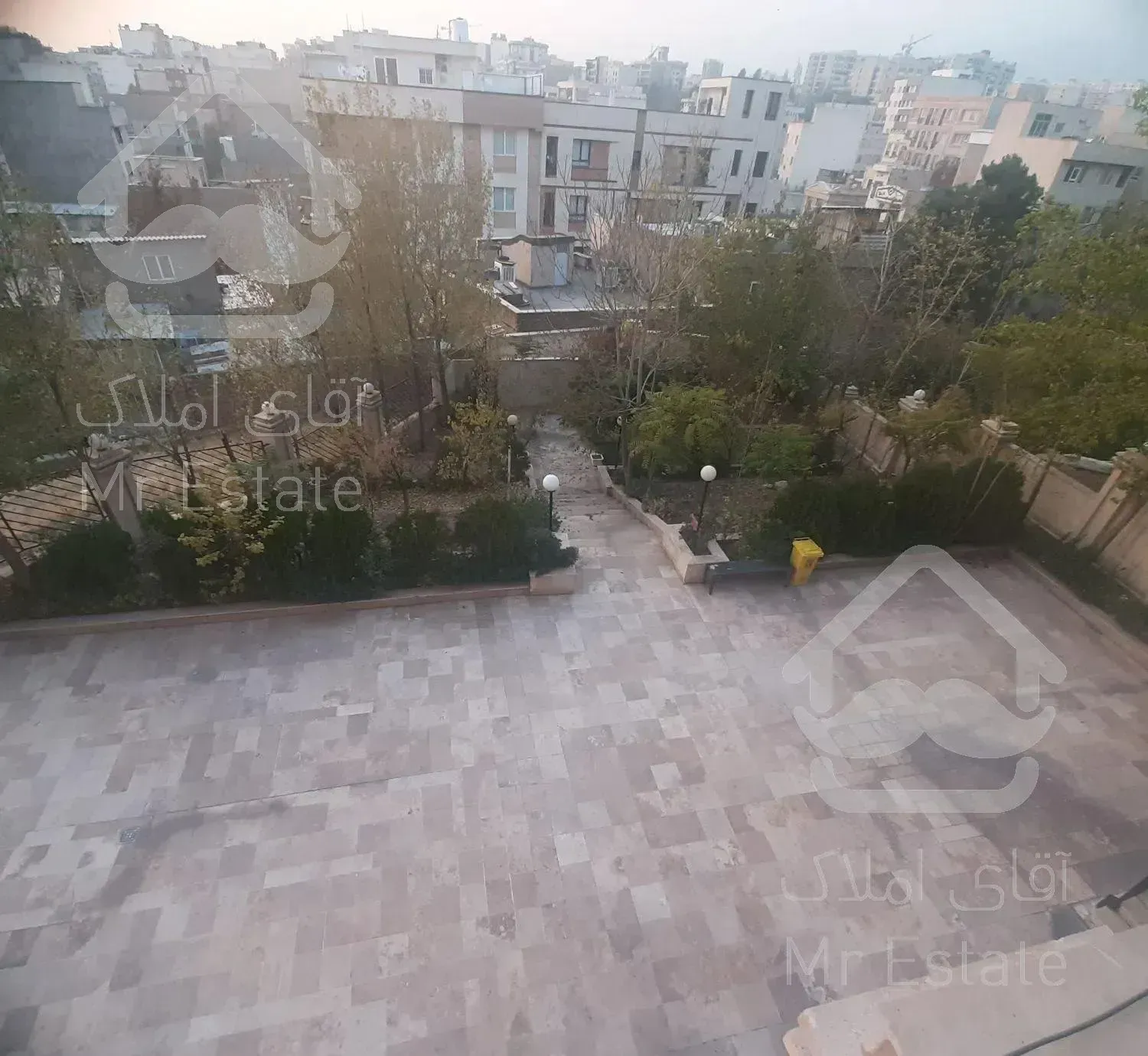 آپارتمان ۸۹ متر / ۲ خوابه / برج باغ