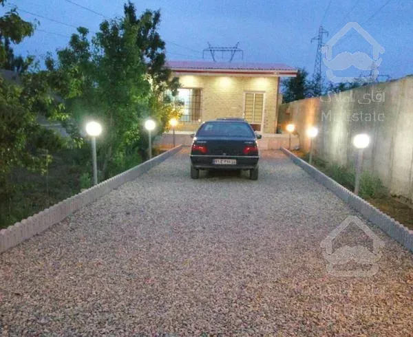 پانصد متری.دارای استخر.سنقرآباد.قابل معاوضه