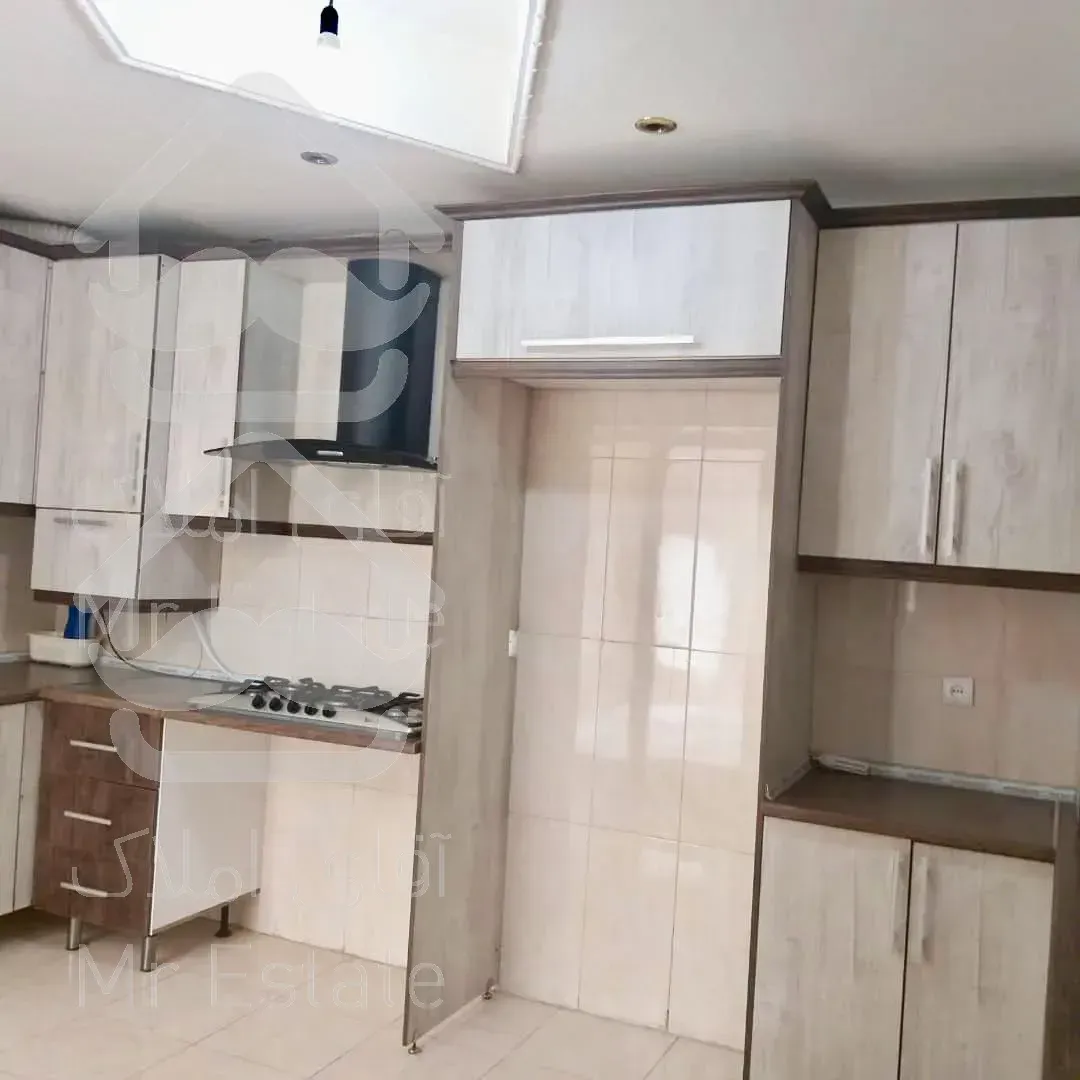 ۹۰متر آپارتمان فردوس شرق