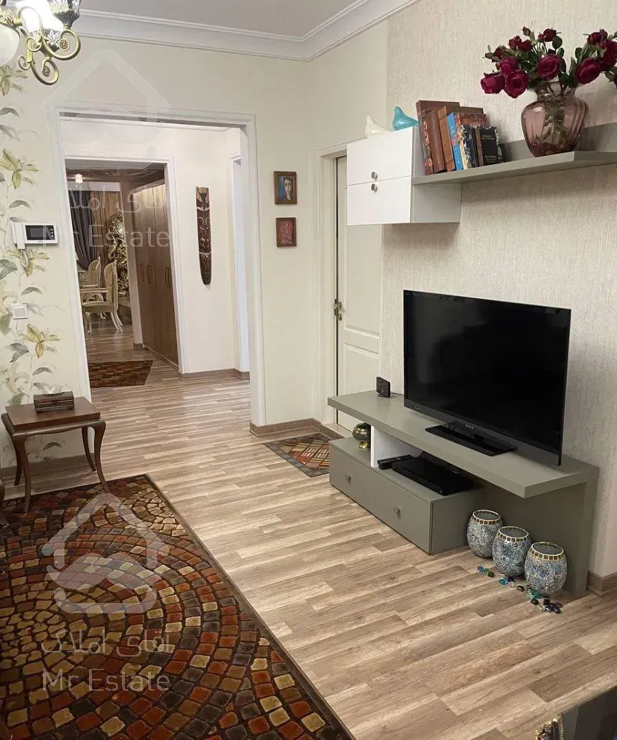 آپارتمان179متر یاسر/تراس کارا/نور و ویو جنوب