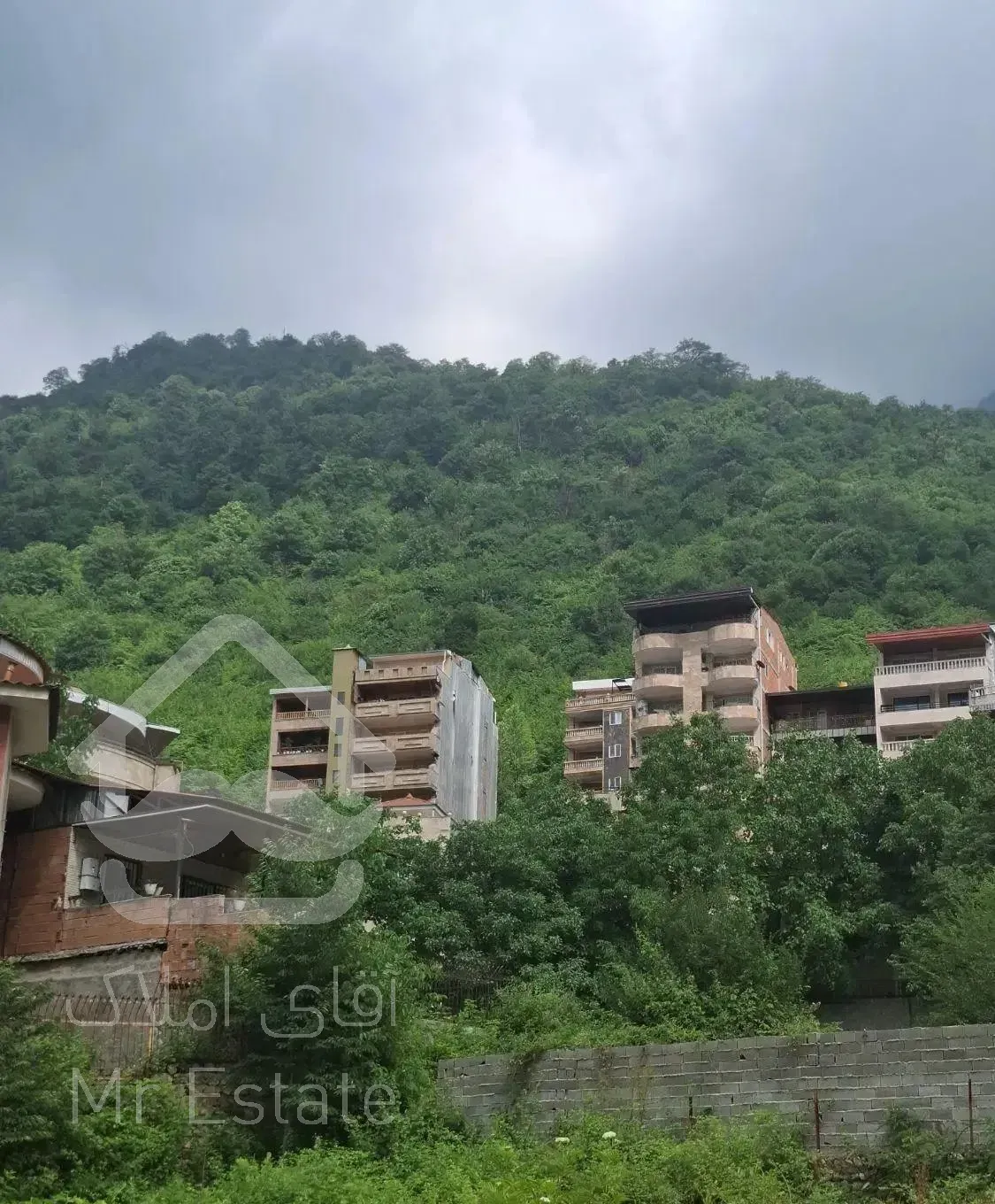 فروش خانه ویلایی (تهاتر باخودرووآپارتمان)