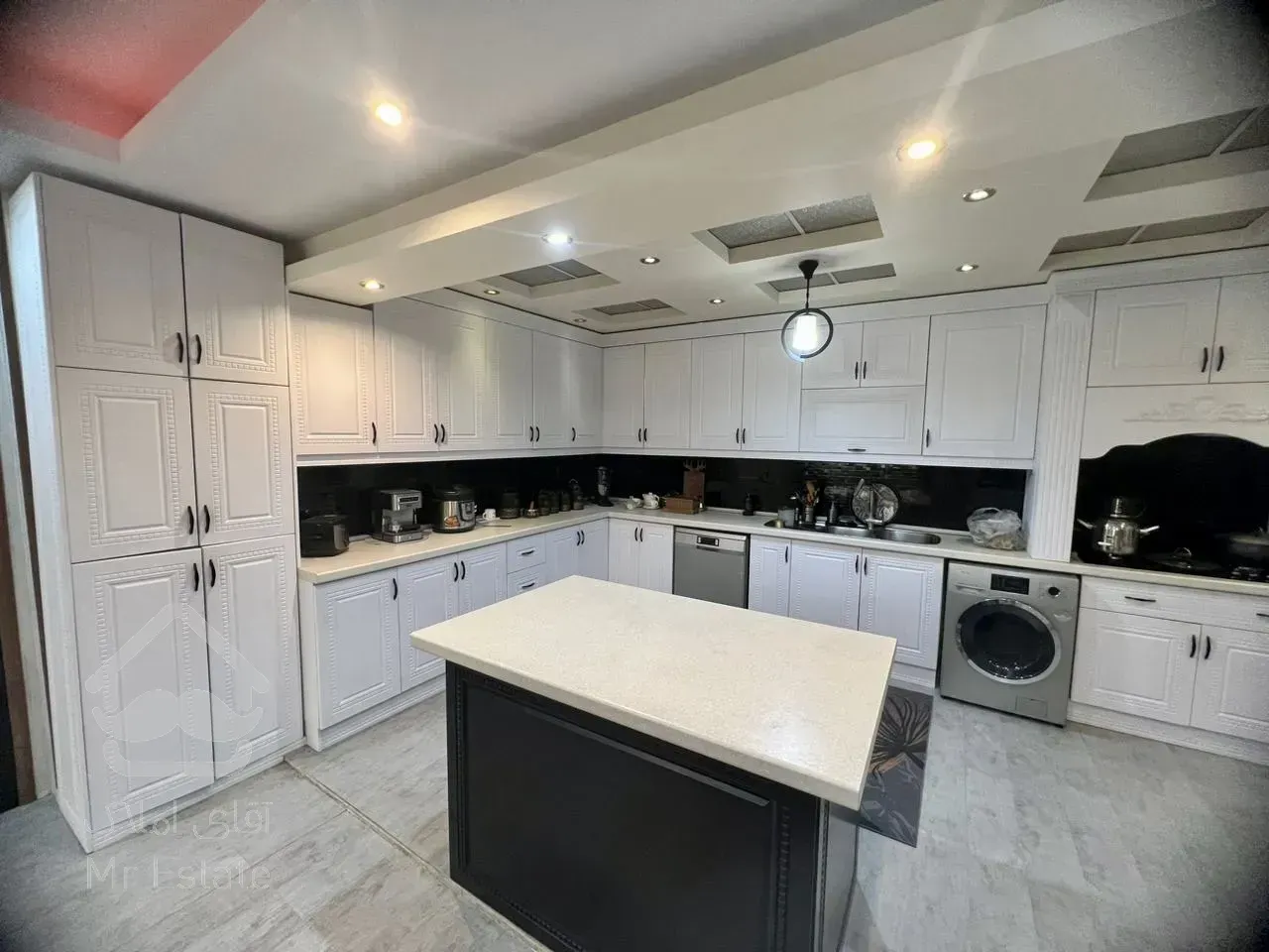 فروش آپارتمان ۹۴متری در فردوس شرق