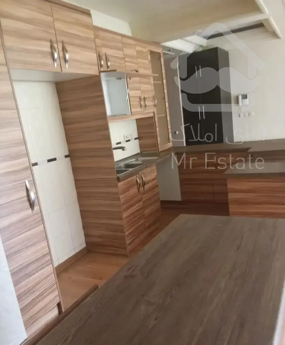 آپارتمان  96متری فول امکانات سعادت آباد