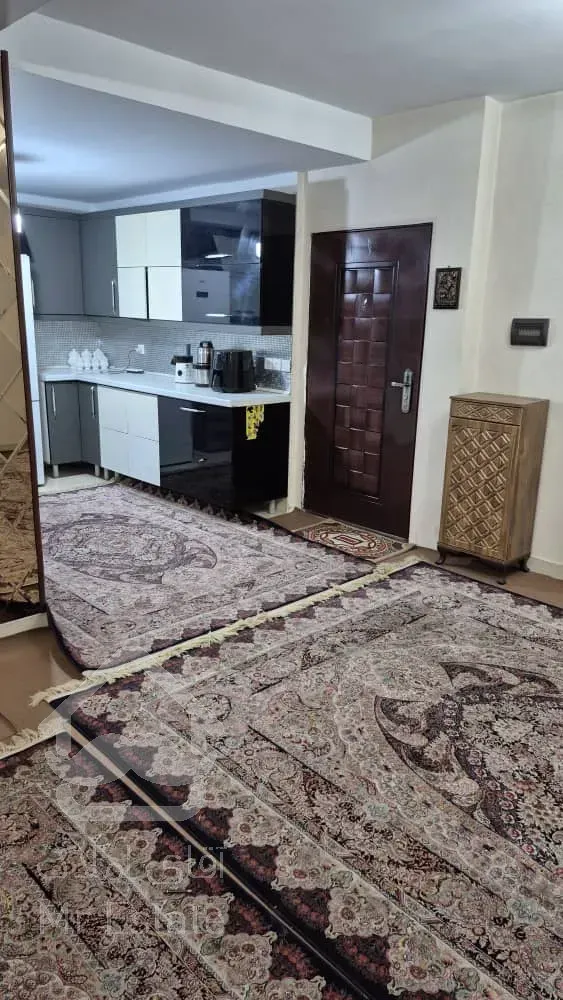 فروش فوری ۸۳متر دو خواب