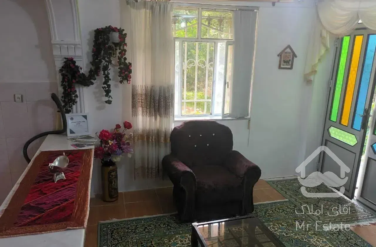 تکخوابه پره سر،نزدیک گیسوم