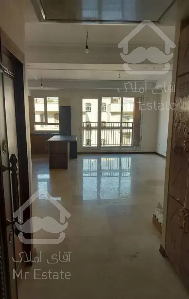 ۹۰ متر شیان میدان تجلو