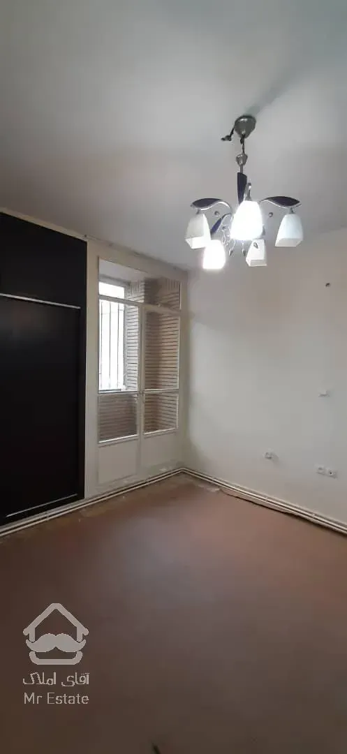 اپارتمان۶۵متری ۲ خواب، نورگیر عالی، امکانات عالی،سال۸۰،قابل رهن،وام دار