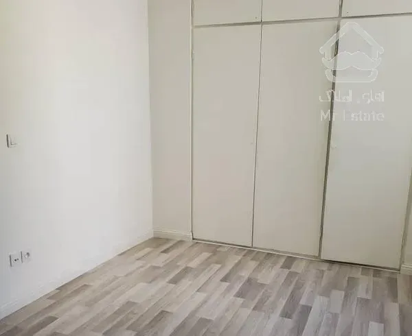 ۶٣ متر پونک اشرفی اصفهانی