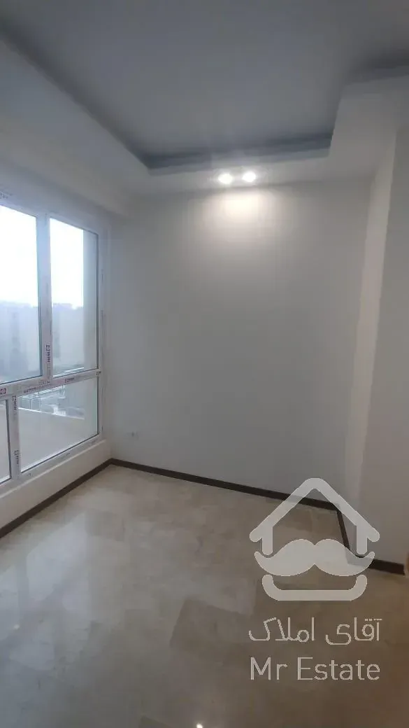 160 متر تاپ لوکیشن دروس