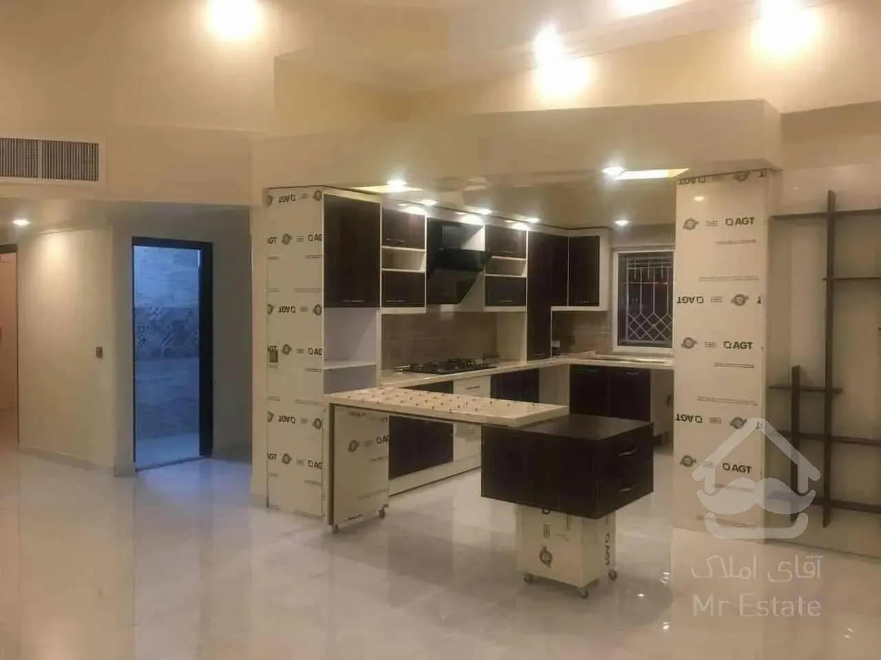 پرند باغ ویلایی 480 متری 3 خواب