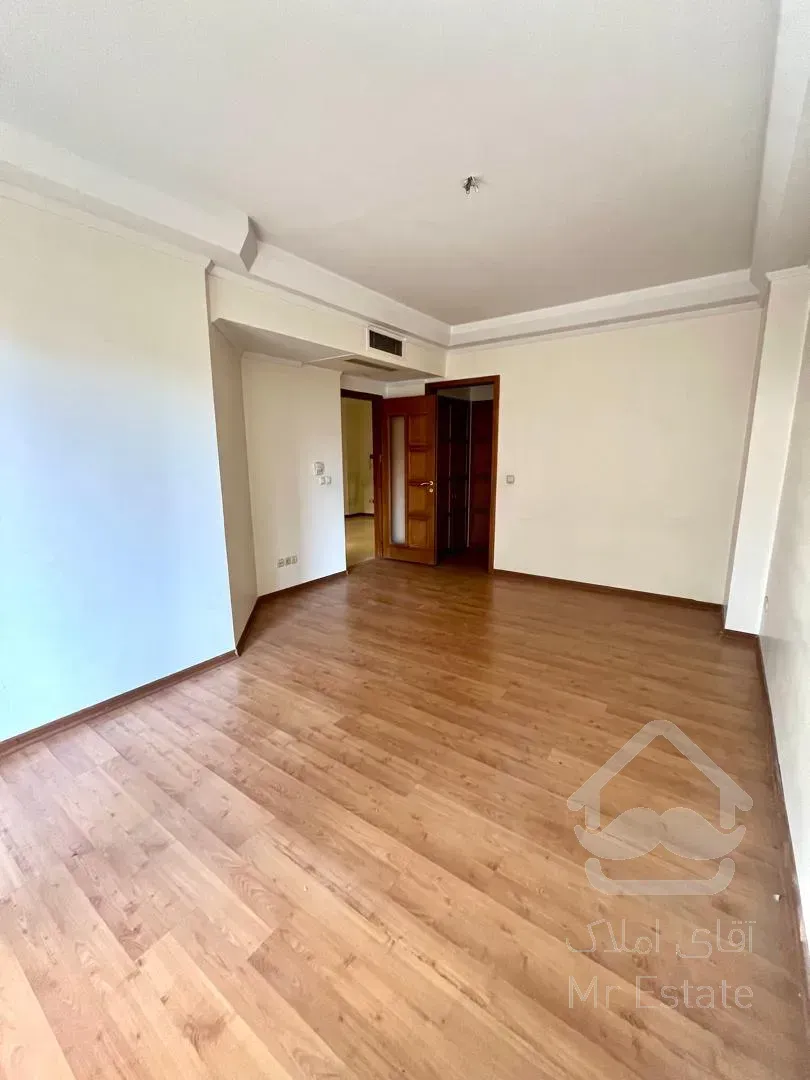 فروش اپارتمان 180 متری زعفرانیه