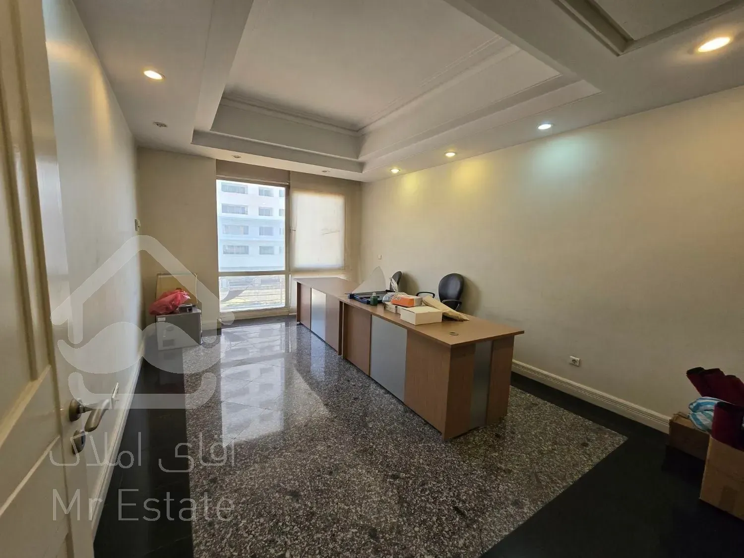 110مترشهرک غرب*اداری*دونبش تابلوخور*دسترسی مترو